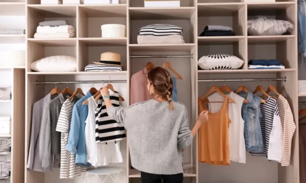 Szafa do przedpokoju na wymiar – jak stworzyć idealną strefę wejściową?