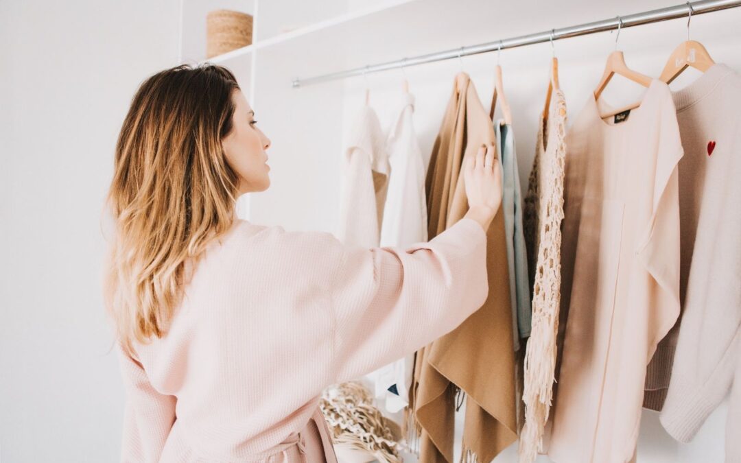 Szafy do zabudowy Zielona Góra – funkcjonalne wnętrza na wymiar